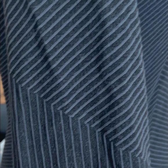 Athleta Thermal Layer - Picture 5 of 6